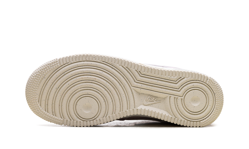 Nike Air Force 1 Low '07 SE Next Nature Platinum Violet Coconut Milk (W) 6