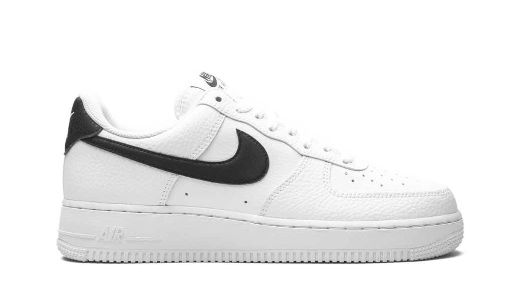 Nike Air Force 1 Low 07 White Black Pebbled Leather 7