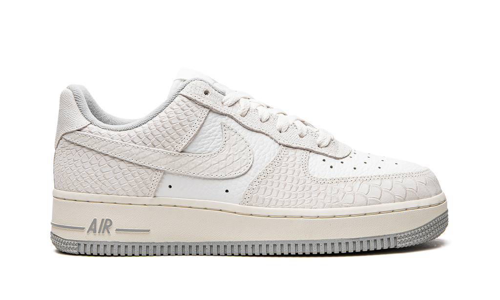 Nike Air Force 1 Low 07 White Python (W) 7