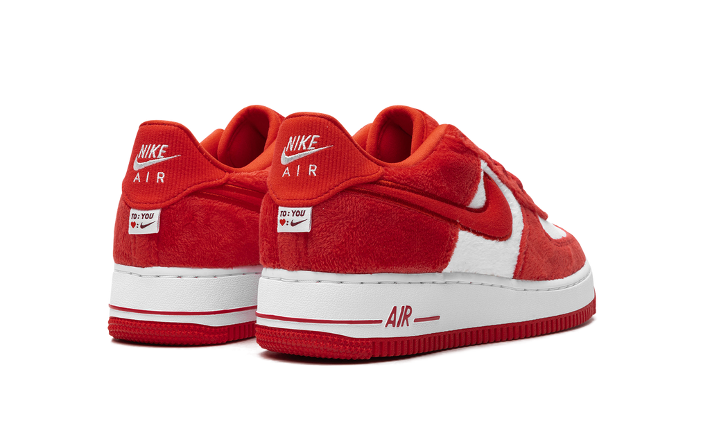 Nike Air Force 1 Low GS 'Valentine's Day' 4