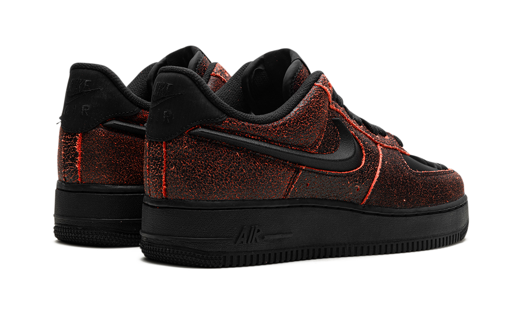 Nike Air Force 1 Low Retro QS Halloween Skull 4