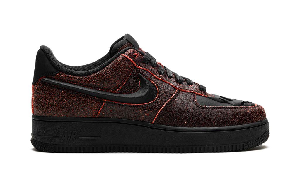 Nike Air Force 1 Low Retro QS Halloween Skull 7