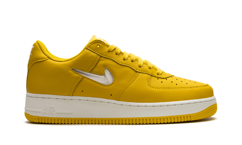 Nike Air Force 1 Low Retro Yellow Jewel 7