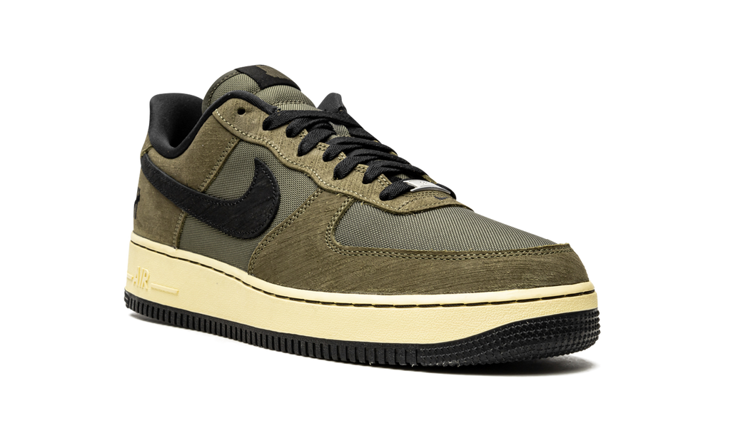 Nike Air Force 1 Low SP UNDEFEATED Ballistic Dunk vs. AF1 8