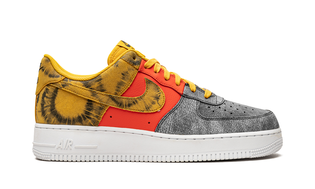 Nike Air Force 1 Low Tie Dye Dark Sulphur 7