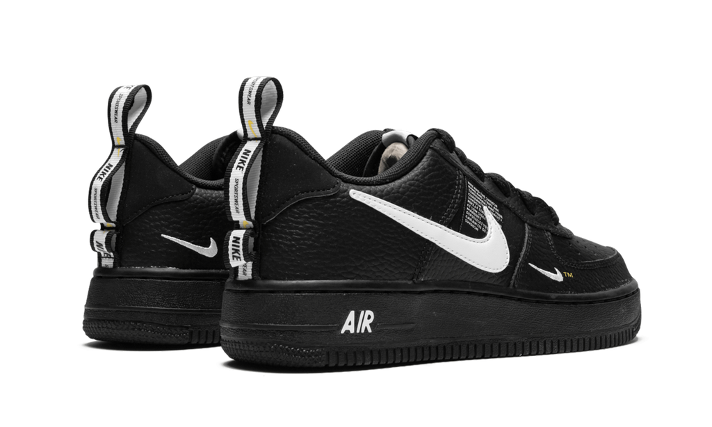 Nike Air Force 1 Utility Black White GS 4