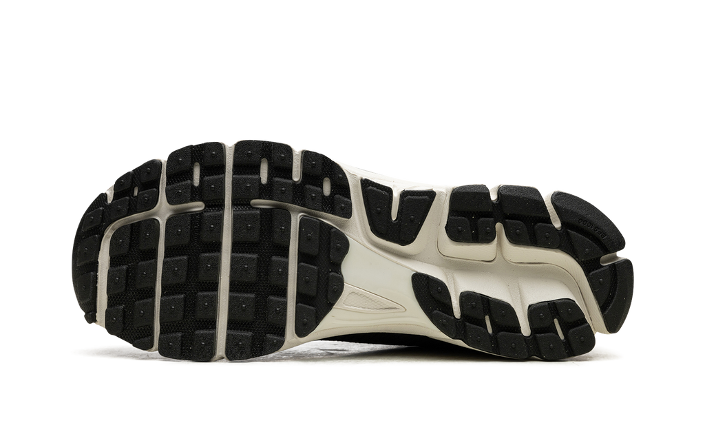 Nike Air Zoom Vomero 5 Sequoia (W) 6