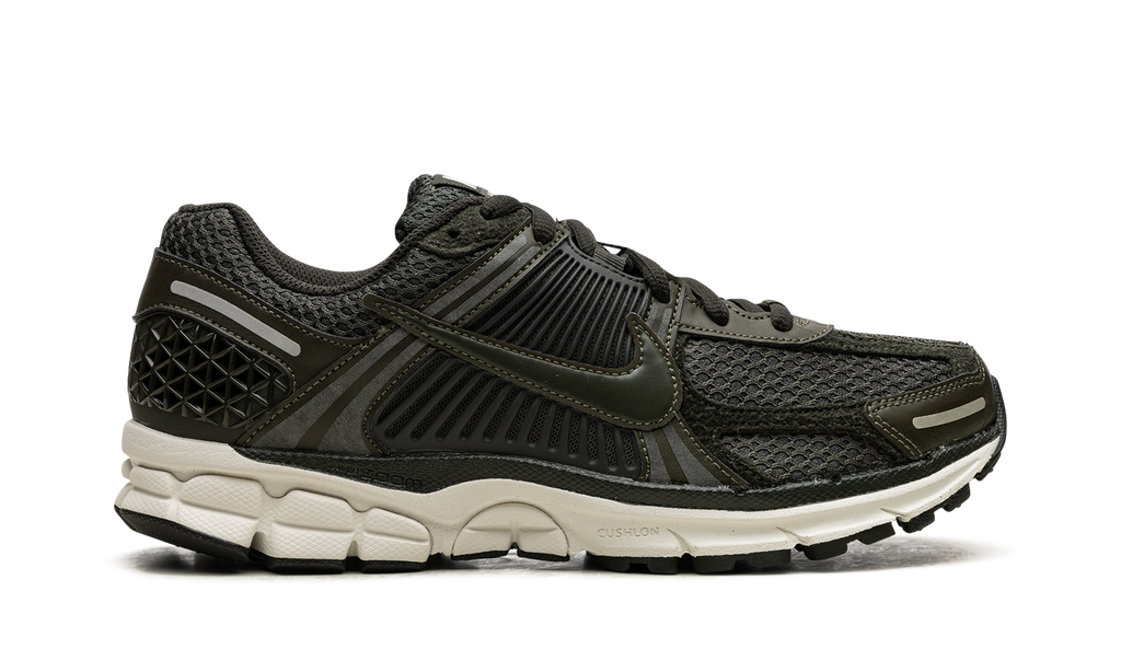 Nike Air Zoom Vomero 5 Sequoia (W) 7