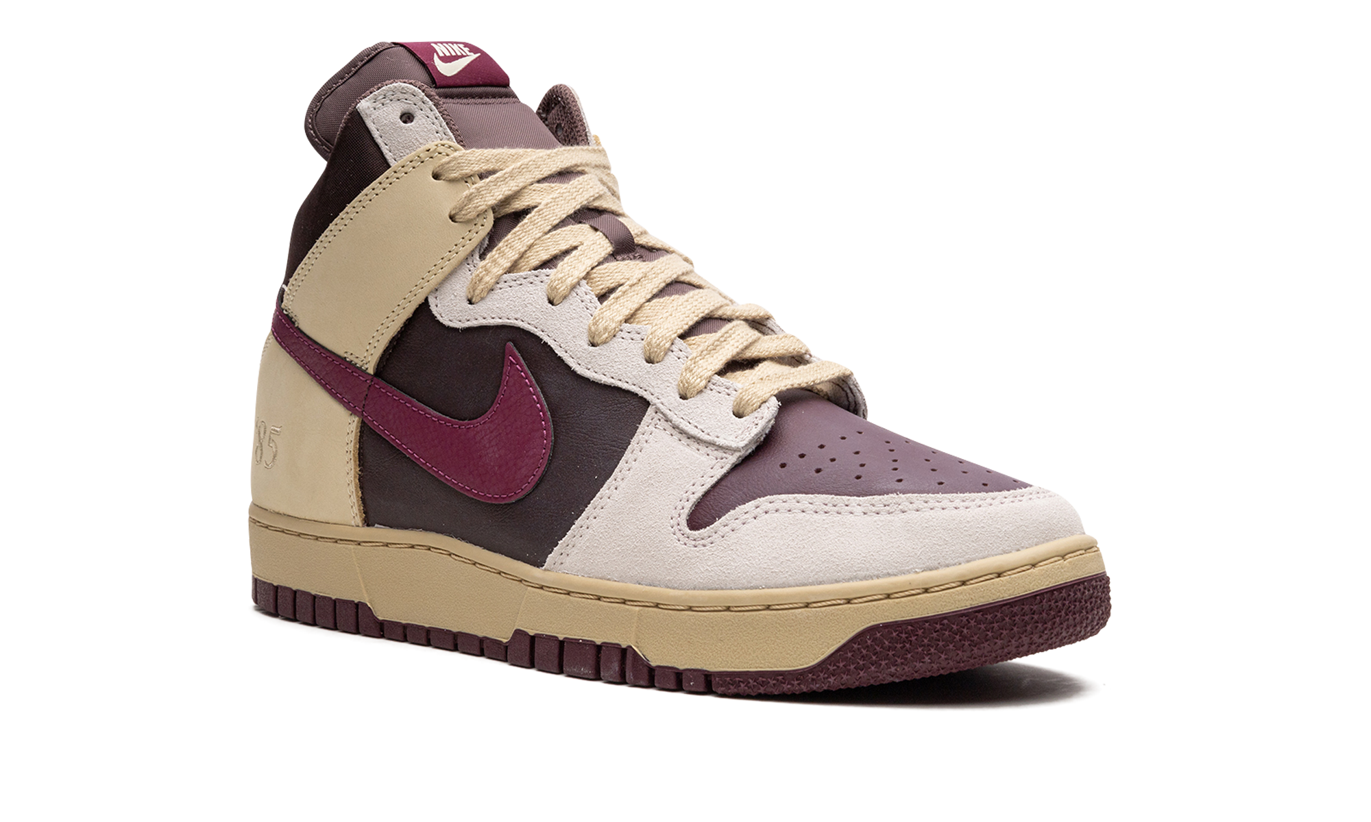 Nike Dunk High 1985 Valentine's Day (2023) 2