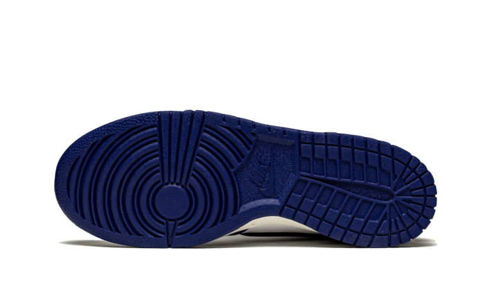 Nike Dunk High Ambush Deep Royal Blue 4