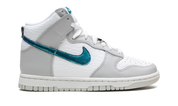 Nike Dunk High FLS (W) 6