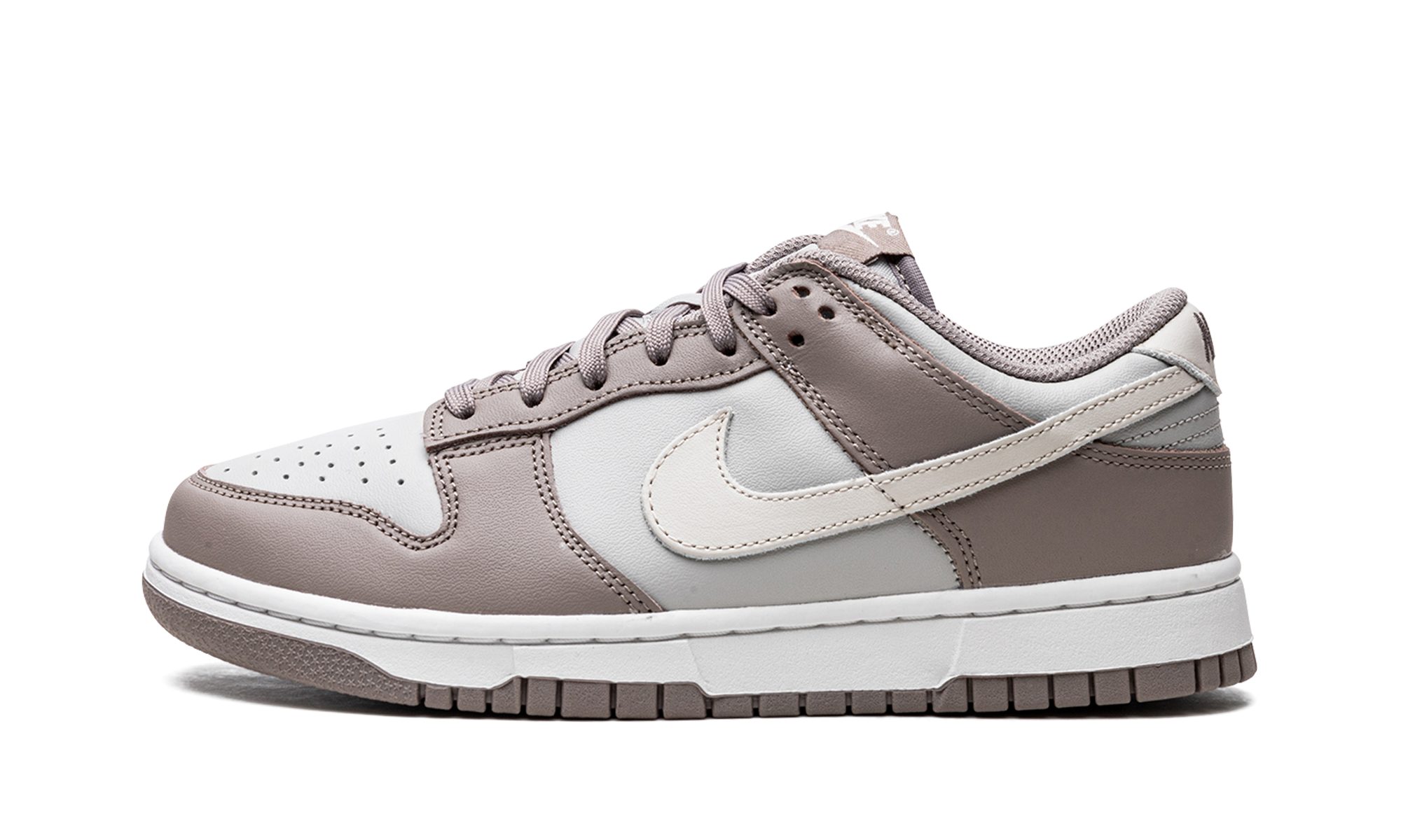 Nike Dunk Low Bone Beige 7