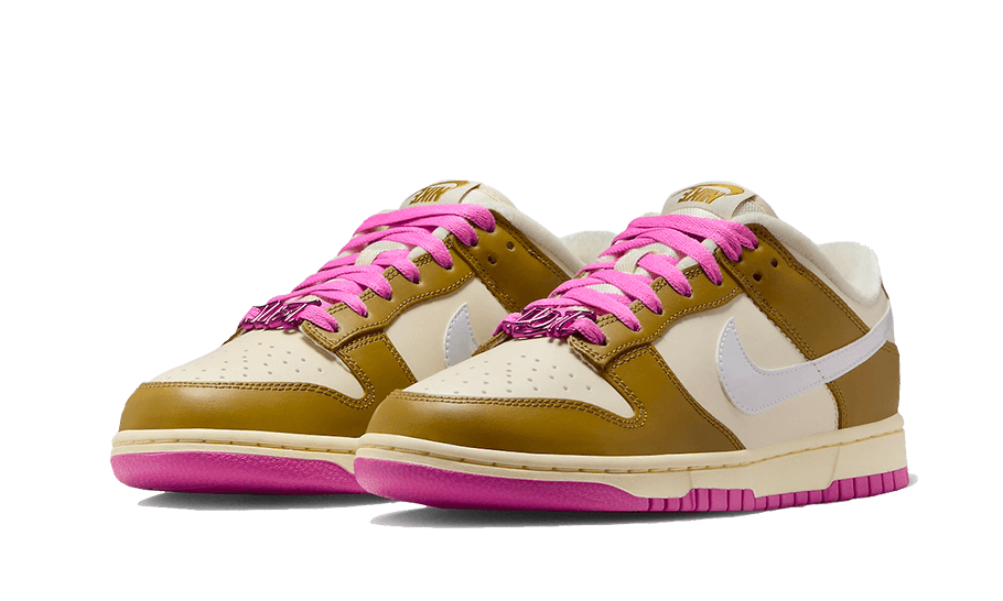 Nike Dunk Low Bronzine Pink 2