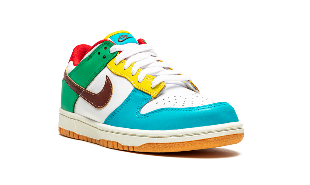 Nike Dunk Low Free 99 White (GS) 8