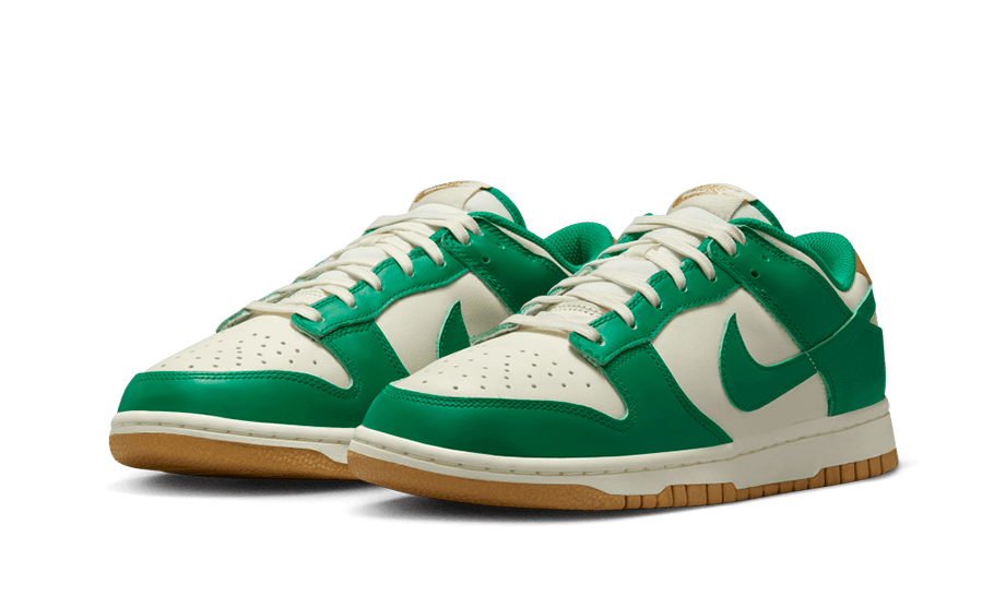Nike Dunk Low Malachite University Gold 2