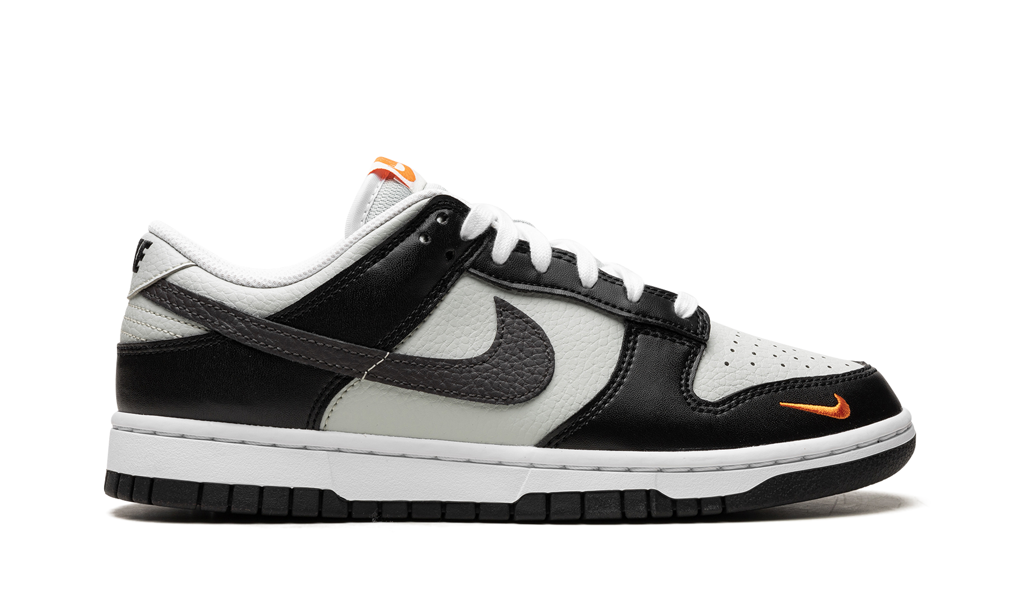 Nike Dunk Low Mini Swoosh 7