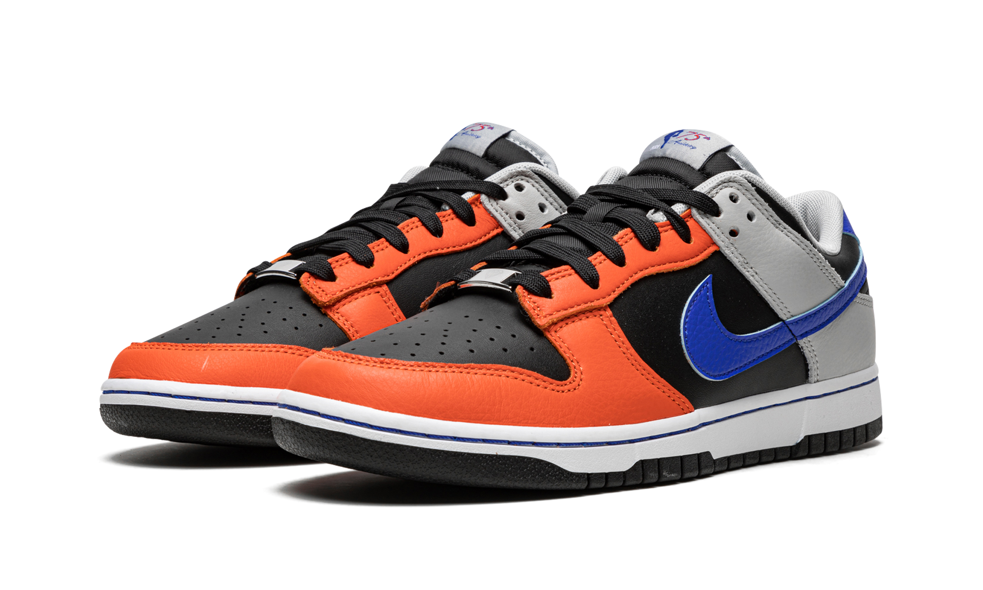 Nike Dunk Low NBA 75th Anniversary Knicks 9