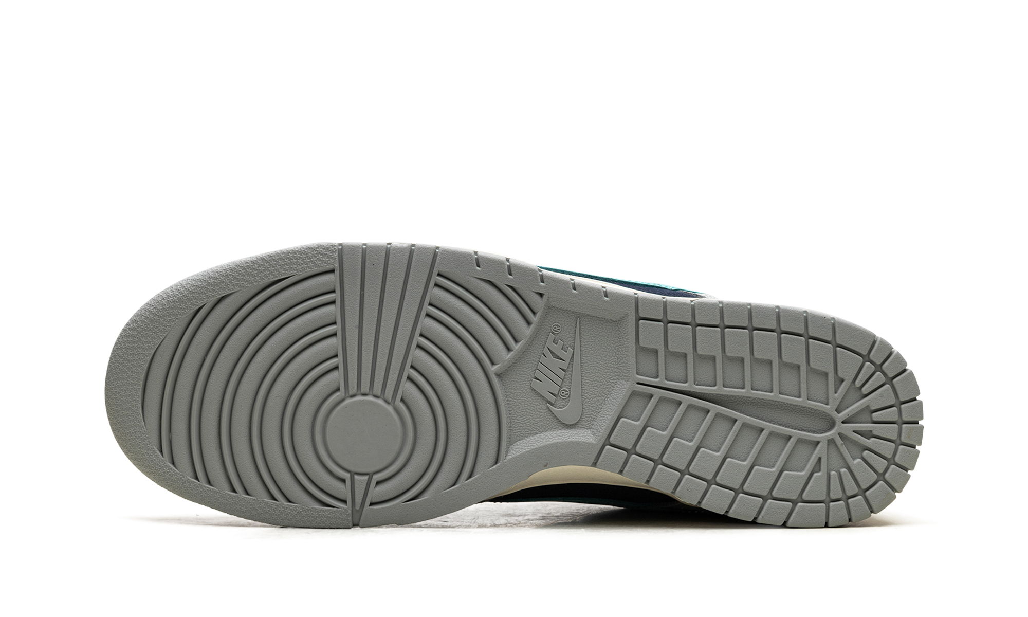 Nike Dunk Low Retro Premium Light Pumice Green Frost 6