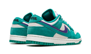 Nike Dunk Low SE 85 Neptune Green 8