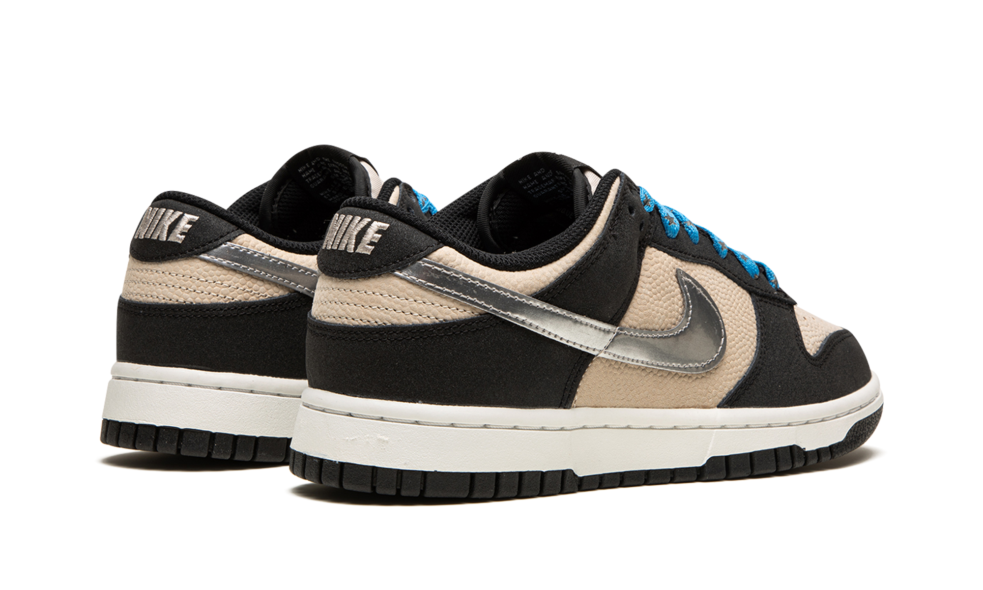 Nike Dunk Low Starry Laces 4