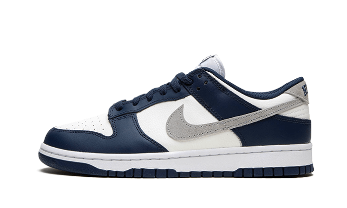 Nike Dunk Low Summit White Midnight Navy 5