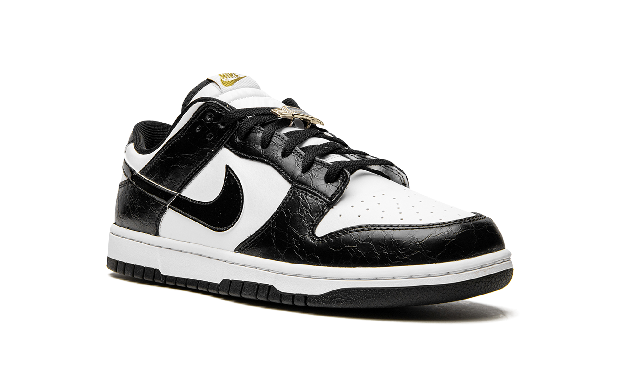 Nike Dunk Low World field