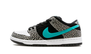 Nike SB Dunk Low atmos Elephant 2