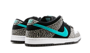 Nike SB Dunk Low atmos Elephant 4