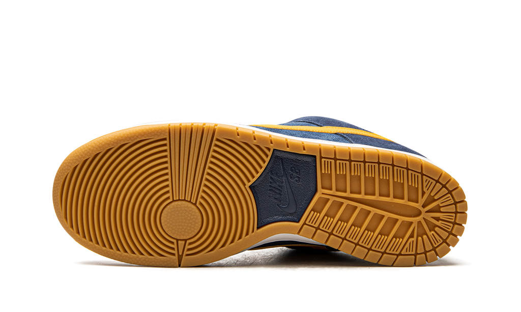Nike SB Dunk Low Barcelona 6