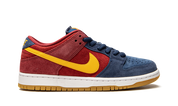 Nike SB Dunk Low Barcelona 7