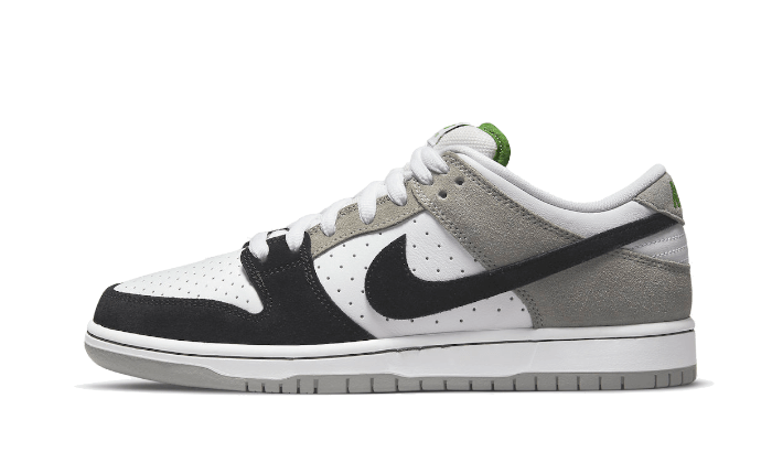 Nike SB Dunk Low Chlorophyll 1