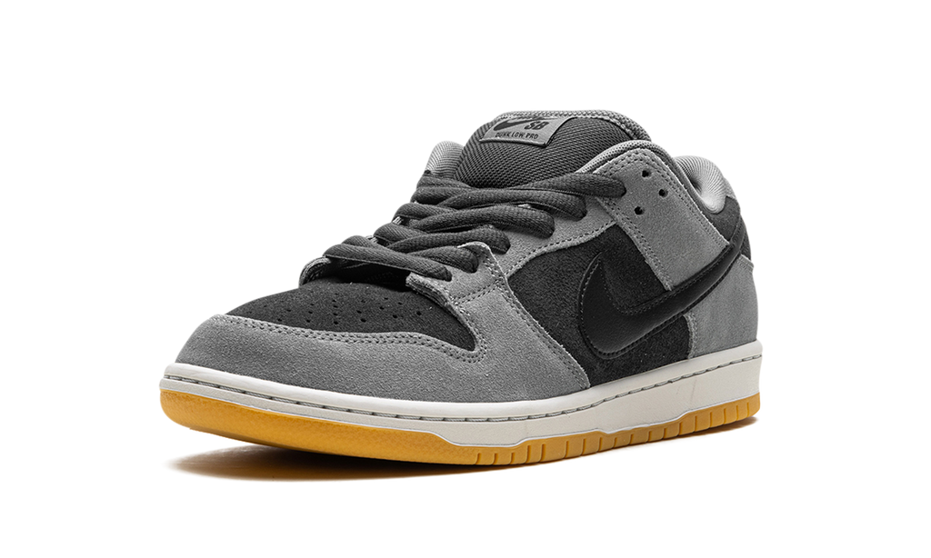 Nike SB Dunk Low 'Dark Smoke Grey' 5