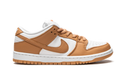 Nike SB Dunk Low Light Cognac