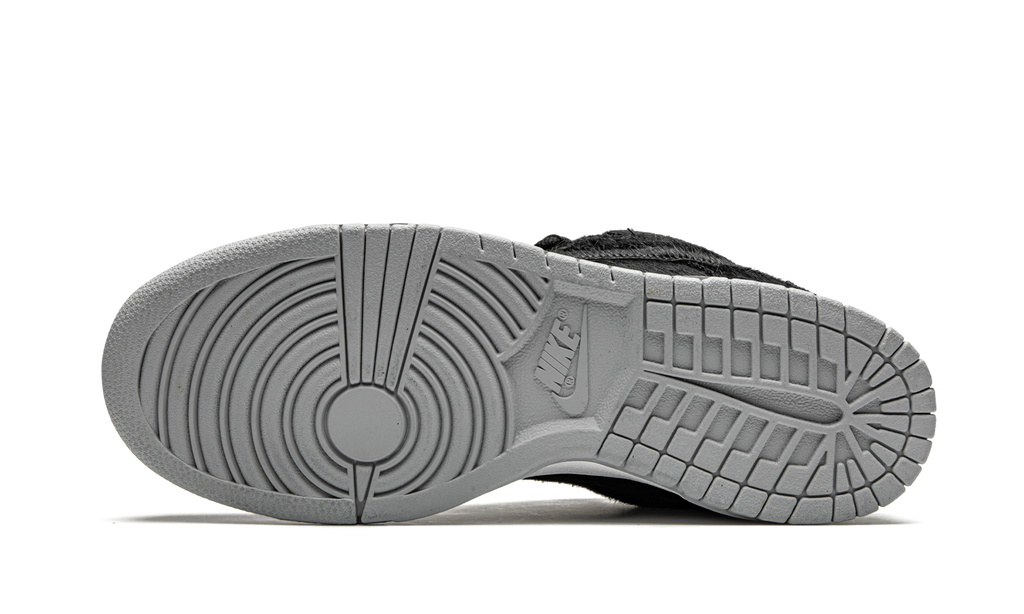 Nike SB Dunk Low Medicom Toy (2020) 6