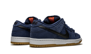 Nike SB Dunk Low Navy Black Gum 4