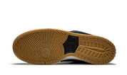 Nike SB Dunk Low Navy Black Gum 6