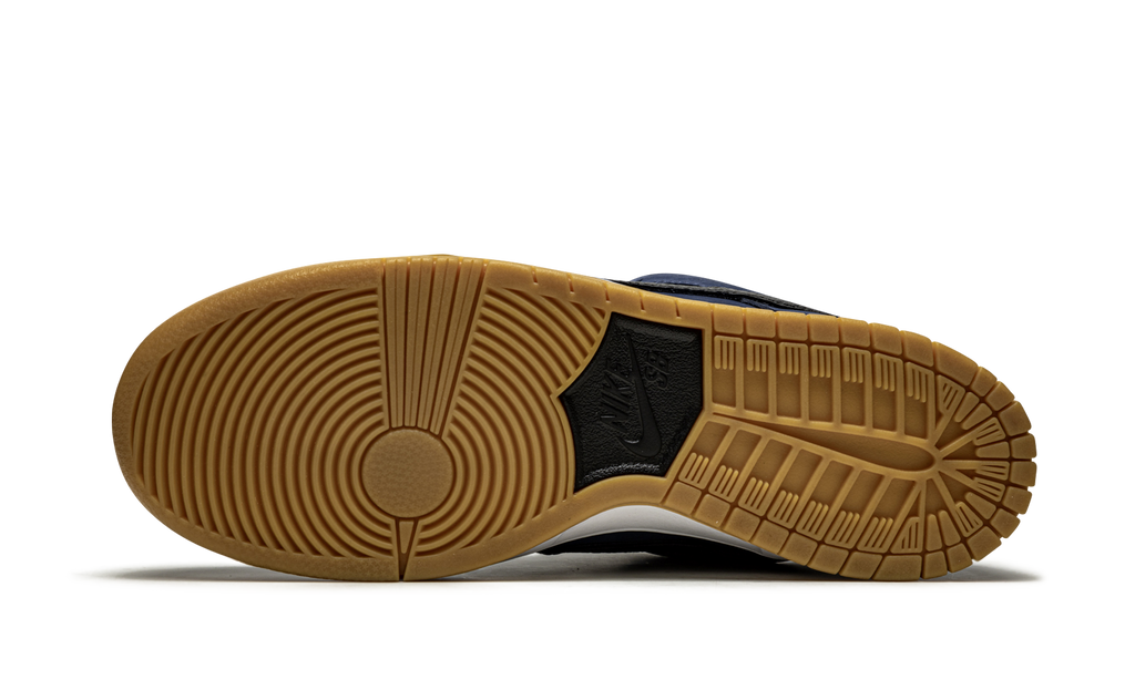 Nike SB Dunk Low Navy Black Gum 6