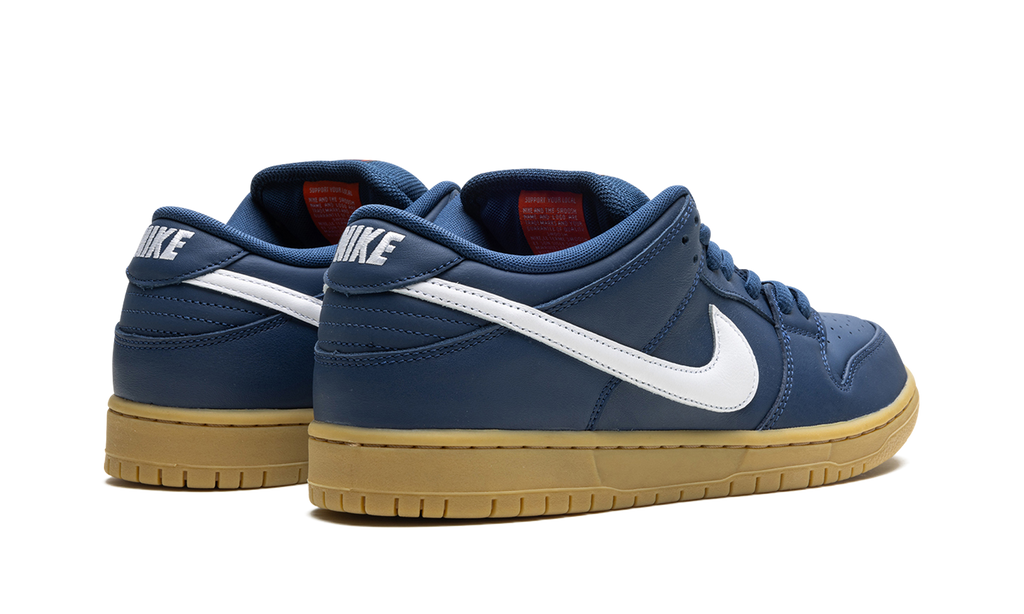 Nike SB Dunk Low 'Navy Gum' 4