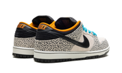 Nike SB Dunk Low 'Olympics Safari' 4