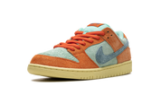 Nike SB Dunk Low Orange Emerald Rise