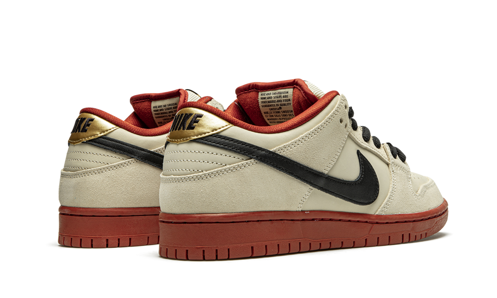 Nike SB Dunk Low Pro Hennessy 4