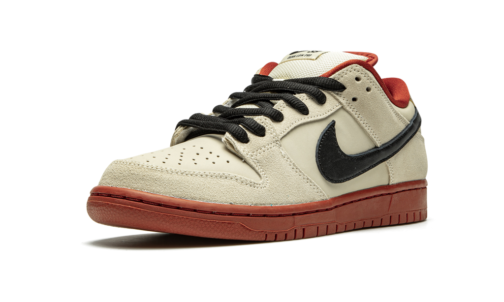 Nike SB Dunk Low Pro Hennessy 5