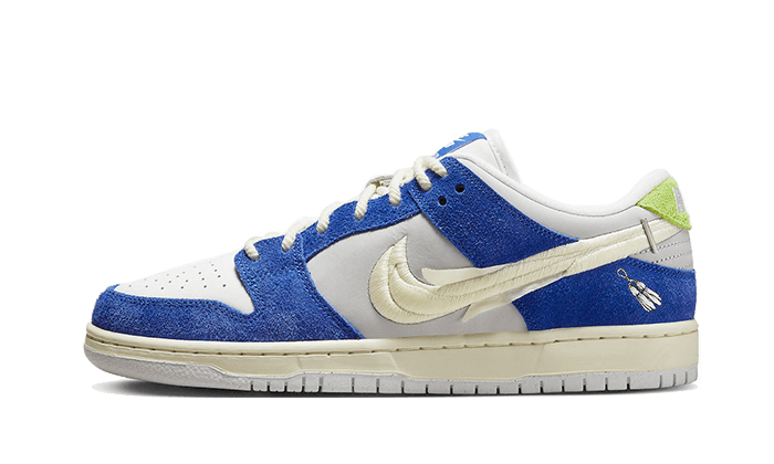 Nike SB Dunk Low Pro QS Fly Streetwear 5