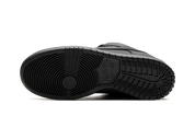 Nike SB Dunk Low Pro Triple Black 6