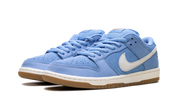 Nike SB Dunk Low Pro 'University Blue Gum' 3