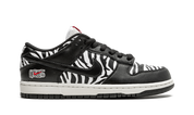 Nike SB Dunk Low Quartersnacks Zebra