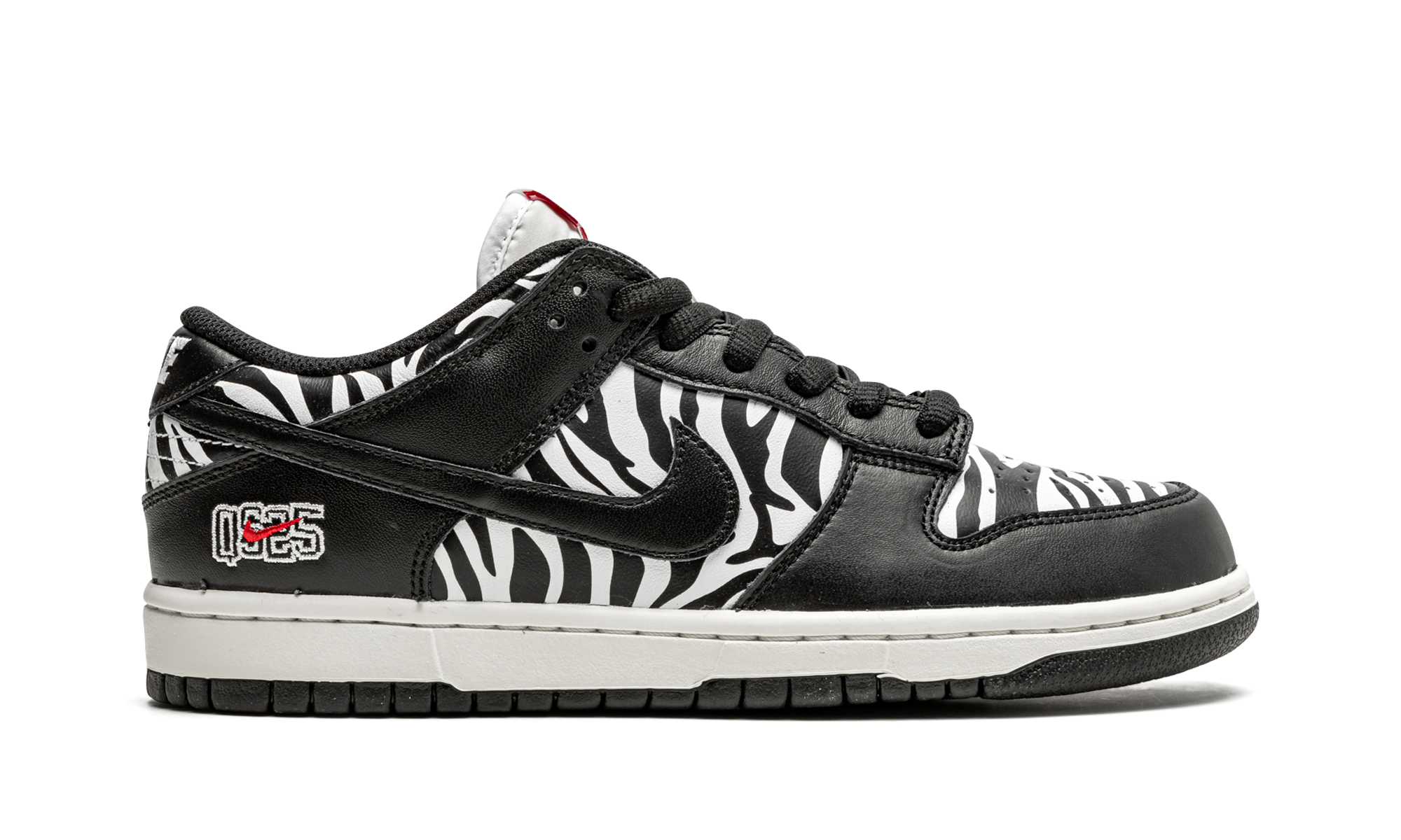 Nike SB Dunk Low Quartersnacks Zebra