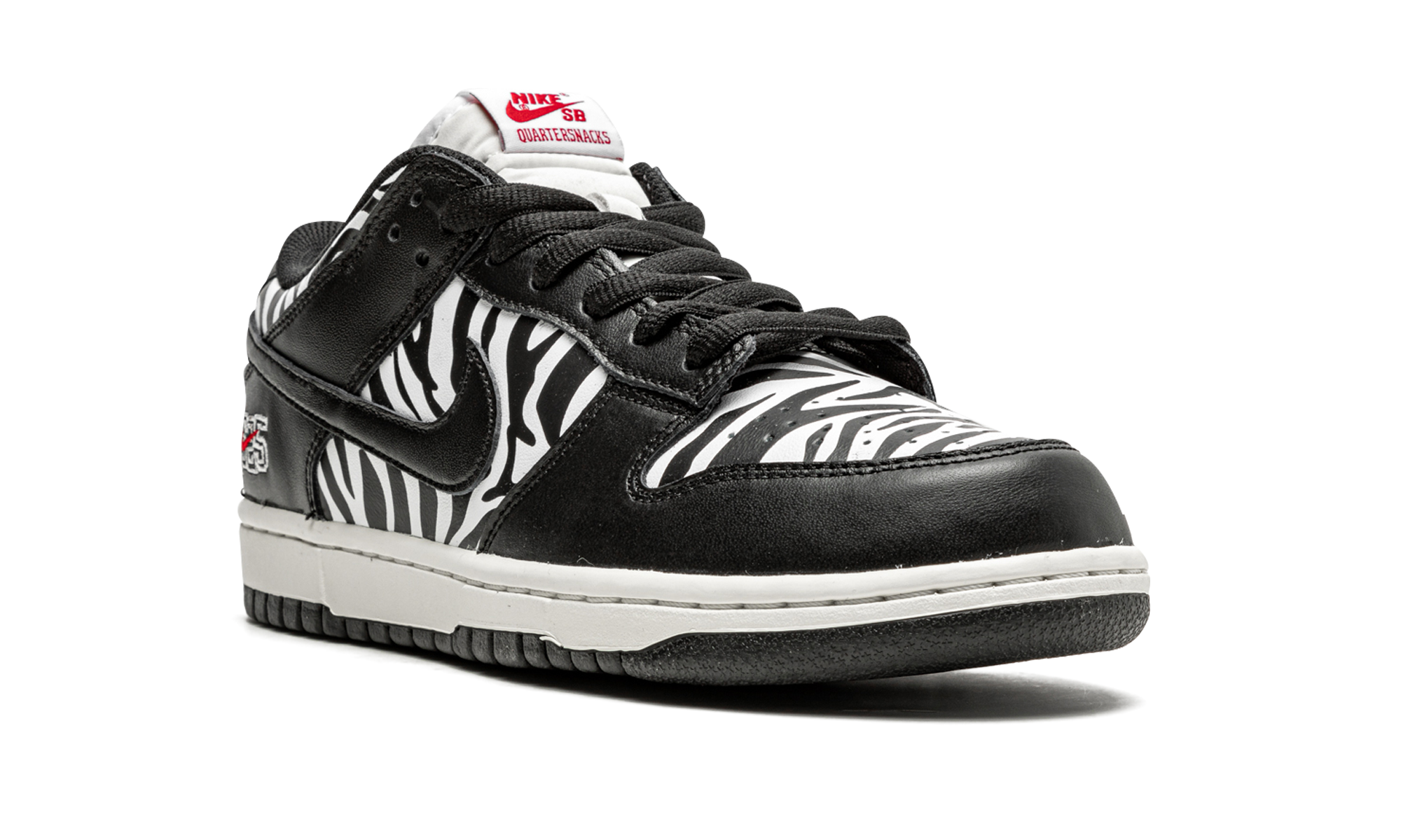 Nike SB Dunk Low Quartersnacks Zebra