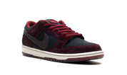 Nike SB Dunk Low 'Riot Skateshop' 2