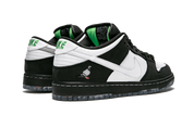 Nike SB Dunk Low Staple Panda Pigeon 4